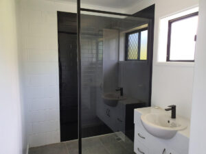 Renovated 2 Bedroom Unit – North Mackay
