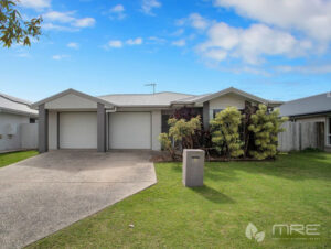 ANDERGROVE LAKES – FULLY AIR CONDITIONED 4 BEDROOM FAMILY HOME