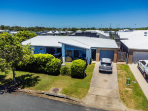 Stunning Duplex in Andergrove Lakes – Perfect Investment Opportunity!