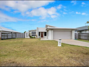 Executive Home in the Heart of Ooralea!