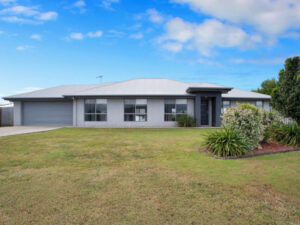 MODERN 4 BEDROOM FAMILY HOME – OORALEA