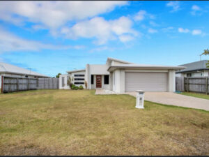 Executive Home in the Heart of Ooralea!