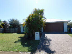LARGE MODERN HOME – FIRST TIME ON THE MARKET