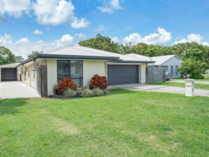 BAKERS CREEK – FAMILY HOME WITH SHED AND SOLAR