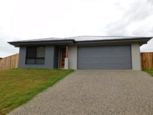 BRAND NEW HOME IN A BRAND NEW ESTATE !